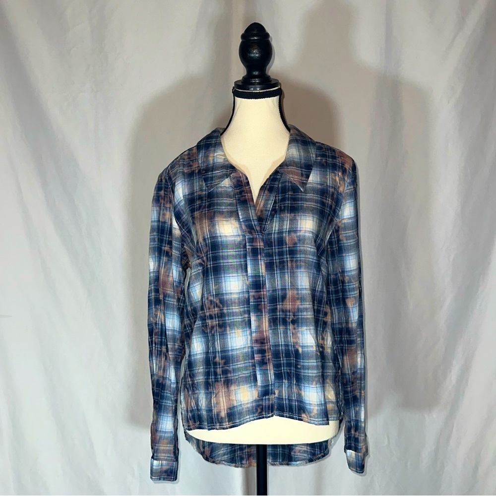 Vintage Havana Women’s Plaid Button Up Shirt Size Large